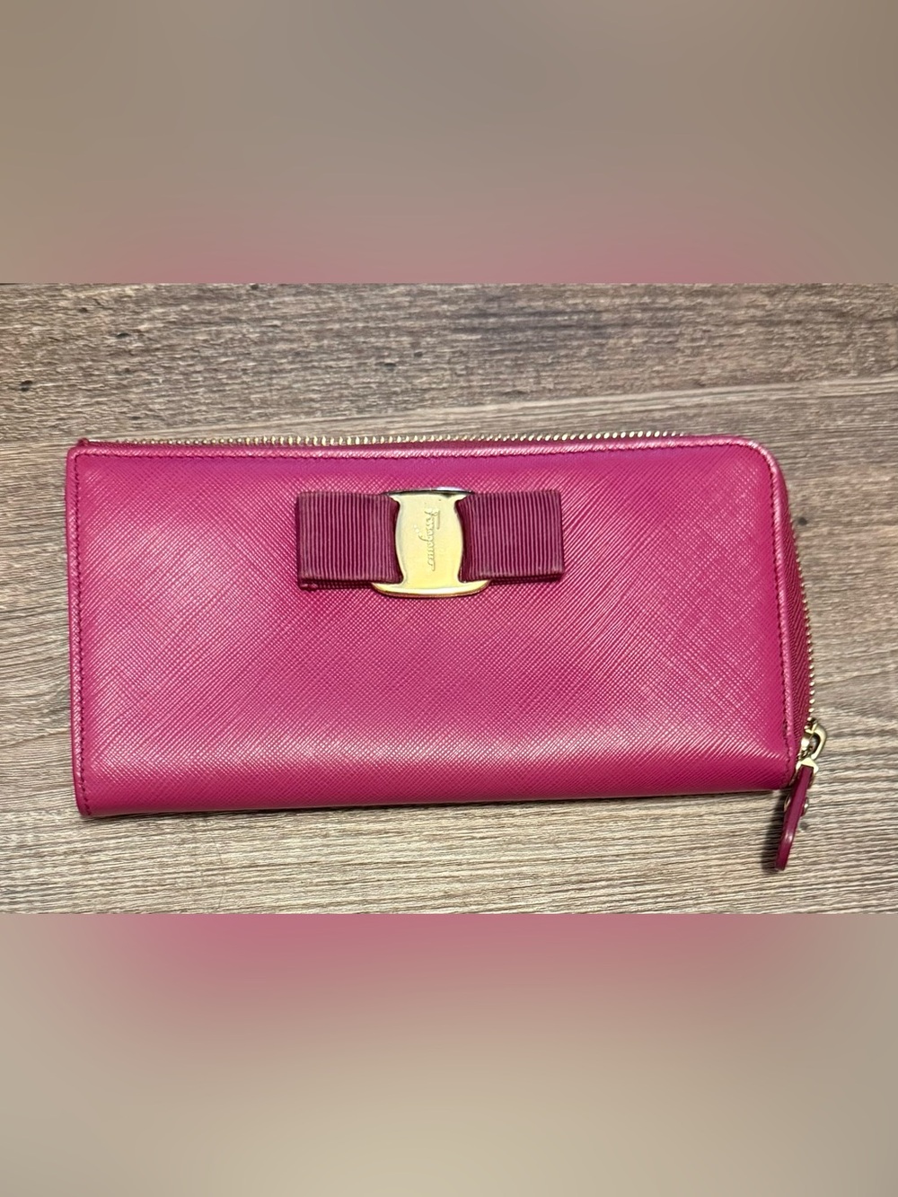 Salvatore Ferragamo Fuchsia Vara Bow Zip Wallet with Gold Hardware COA